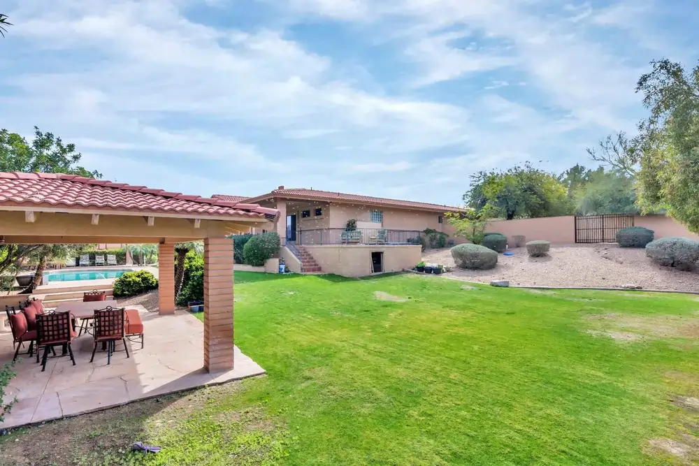 4012 E CLAREMONT AVE, Paradise Valley, Arizona, 85253Phoenix 