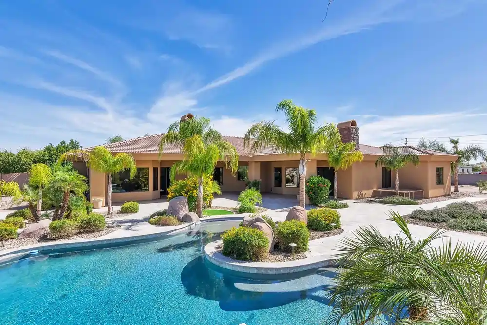 23945 N 67th Ave, Glendale, Arizona, 853104swimming pool