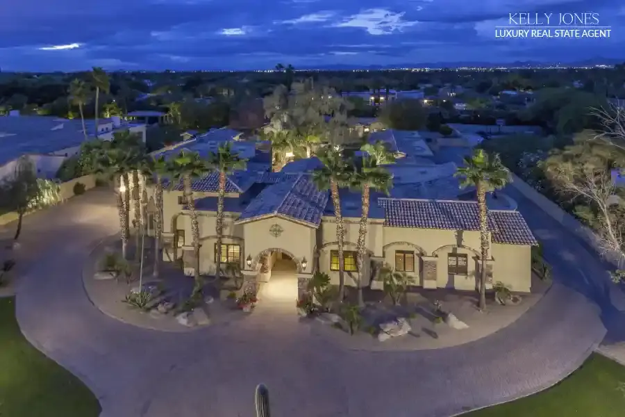 Embrace the Horizon: Outdoor Luxury Living in Scottsdale, Paradise Valley, and Greater Phoenix