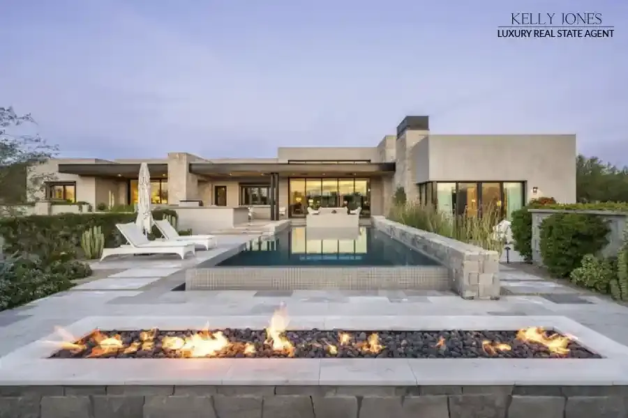 The Gold Standard: What Luxury Buyers Truly Seek in Scottsdale, Paradise Valley, and Arcadia Homes